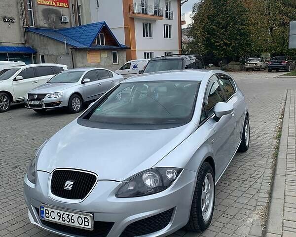 Сірий Сеат Leon, об'ємом двигуна 1.9 л та пробігом 244 тис. км за 6900 $, фото 1 на Automoto.ua