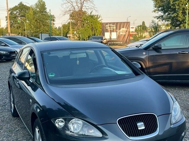 Сірий Сеат Leon, об'ємом двигуна 1.4 л та пробігом 192 тис. км за 5500 $, фото 1 на Automoto.ua