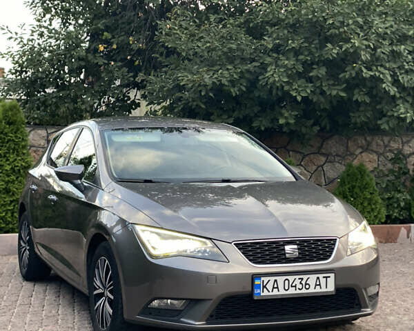 Сірий Сеат Leon, об'ємом двигуна 1.6 л та пробігом 260 тис. км за 10000 $, фото 1 на Automoto.ua
