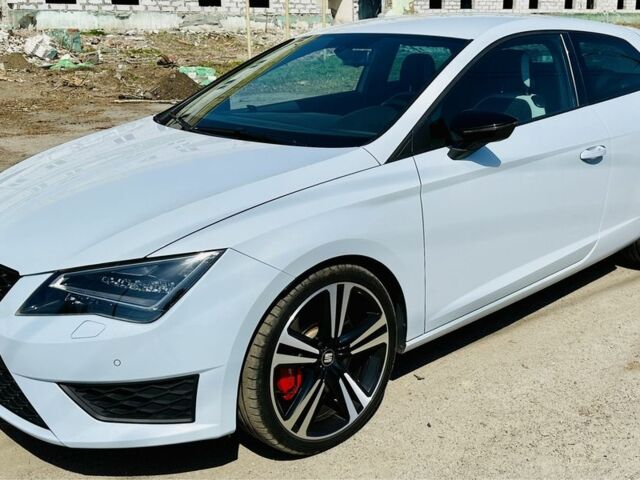 Серый Сеат Леон, объемом двигателя 2 л и пробегом 75 тыс. км за 19999 $, фото 1 на Automoto.ua