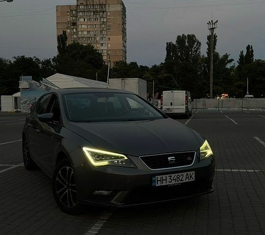 Серый Сеат Леон, объемом двигателя 1.4 л и пробегом 115 тыс. км за 9500 $, фото 1 на Automoto.ua