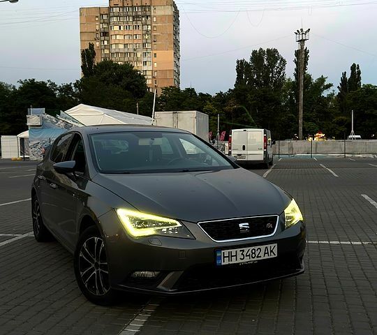 Сірий Сеат Leon, об'ємом двигуна 1.4 л та пробігом 115 тис. км за 9500 $, фото 1 на Automoto.ua