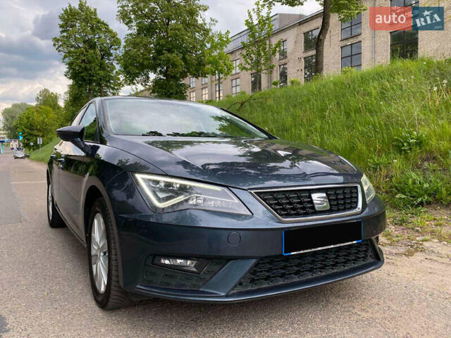 Сірий Сеат Leon, об'ємом двигуна 1.6 л та пробігом 158 тис. км за 10800 $, фото 1 на Automoto.ua