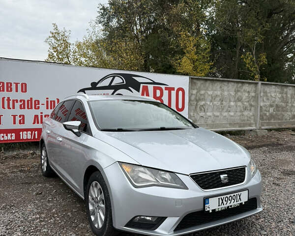 Серый Сеат Леон, объемом двигателя 1.6 л и пробегом 251 тыс. км за 10800 $, фото 1 на Automoto.ua