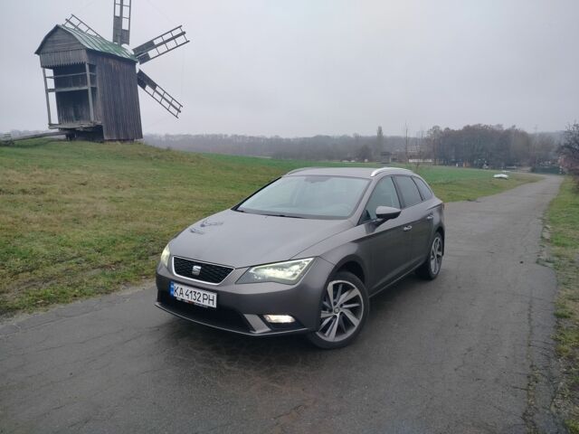 Сірий Сеат Leon, об'ємом двигуна 1.6 л та пробігом 325 тис. км за 10600 $, фото 1 на Automoto.ua
