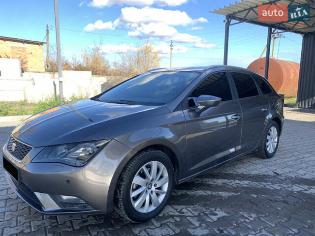 Сірий Сеат Leon, об'ємом двигуна 2 л та пробігом 285 тис. км за 9900 $, фото 1 на Automoto.ua