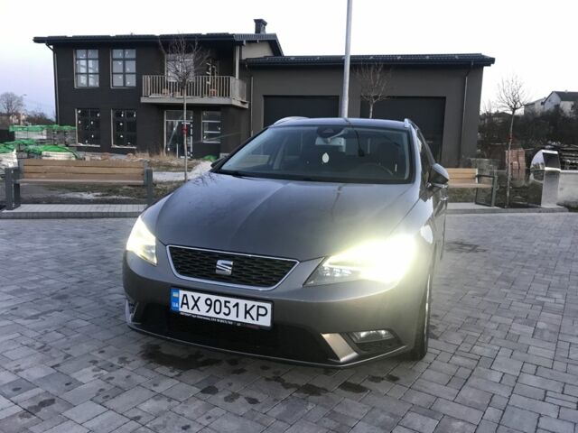 Сірий Сеат Leon, об'ємом двигуна 0.16 л та пробігом 200 тис. км за 12000 $, фото 1 на Automoto.ua