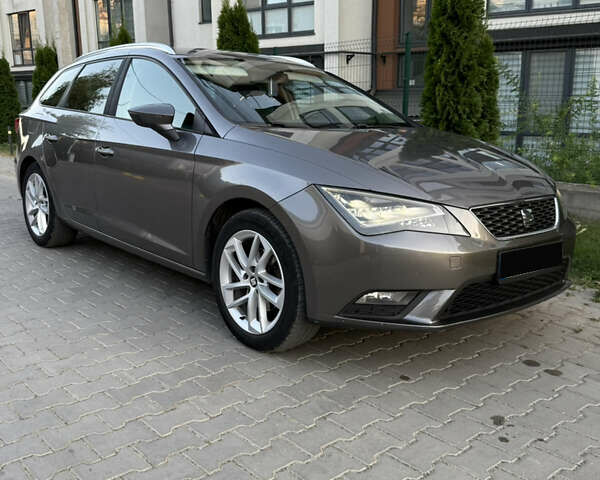 Сірий Сеат Leon, об'ємом двигуна 1.97 л та пробігом 248 тис. км за 11500 $, фото 1 на Automoto.ua