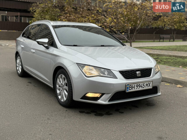 Сірий Сеат Leon, об'ємом двигуна 1.97 л та пробігом 279 тис. км за 11500 $, фото 1 на Automoto.ua