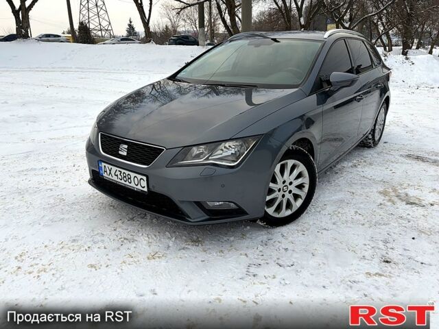 Серый Сеат Леон, объемом двигателя 2 л и пробегом 28200 тыс. км за 10000 $, фото 1 на Automoto.ua