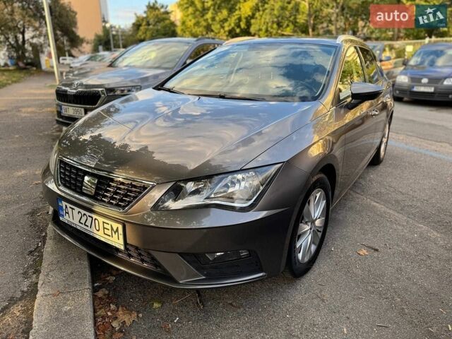 Сірий Сеат Leon, об'ємом двигуна 1.6 л та пробігом 253 тис. км за 10900 $, фото 1 на Automoto.ua