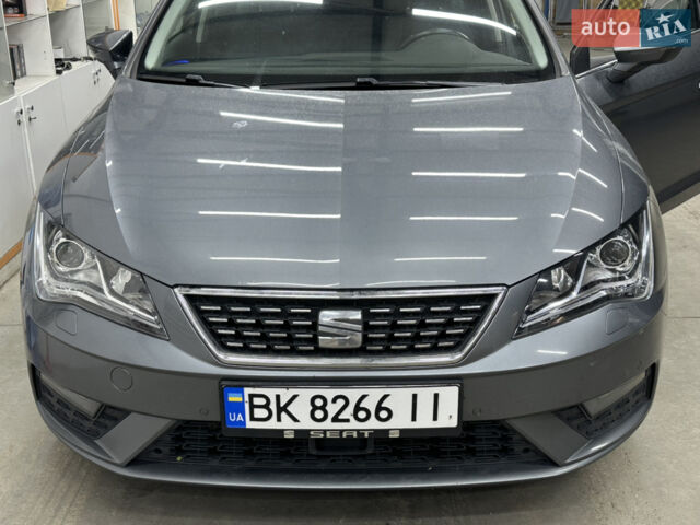 Серый Сеат Леон, объемом двигателя 1.97 л и пробегом 294 тыс. км за 14299 $, фото 1 на Automoto.ua