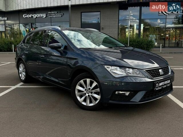 Сірий Сеат Leon, об'ємом двигуна 1.6 л та пробігом 170 тис. км за 13990 $, фото 1 на Automoto.ua