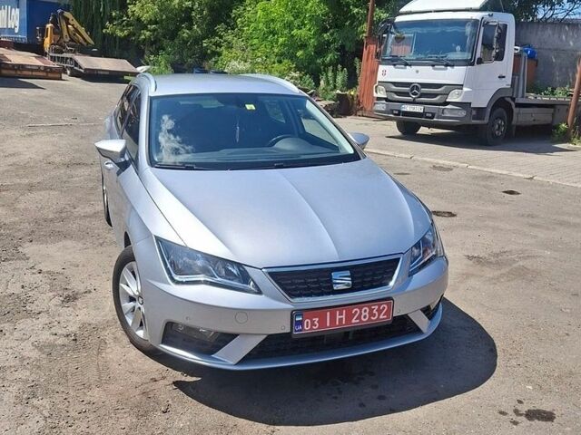 Сірий Сеат Leon, об'ємом двигуна 1.6 л та пробігом 129 тис. км за 13950 $, фото 1 на Automoto.ua