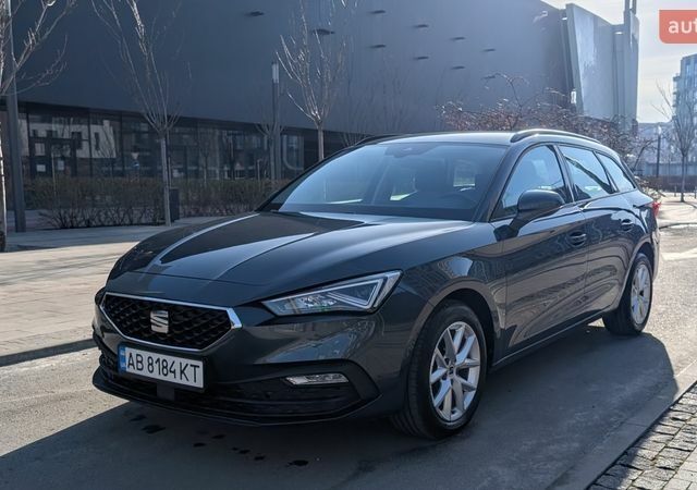 Серый Сеат Леон, объемом двигателя 1.5 л и пробегом 99 тыс. км за 18500 $, фото 1 на Automoto.ua