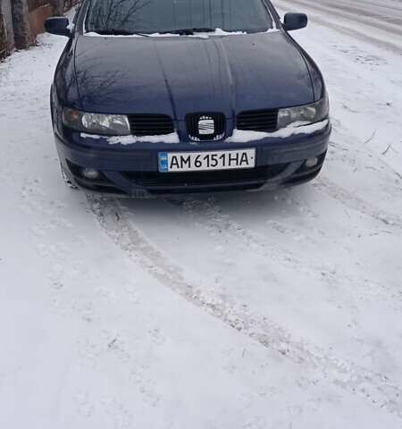 Синий Сеат Леон, объемом двигателя 1.9 л и пробегом 317 тыс. км за 4300 $, фото 1 на Automoto.ua