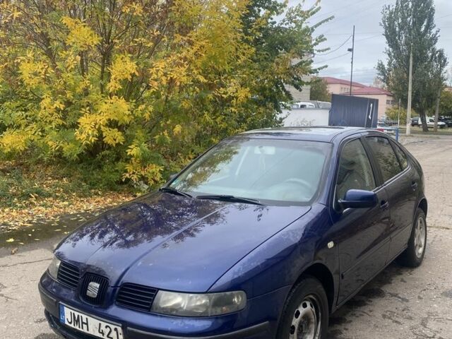 Синій Сеат Leon, об'ємом двигуна 1.9 л та пробігом 256 тис. км за 1350 $, фото 1 на Automoto.ua