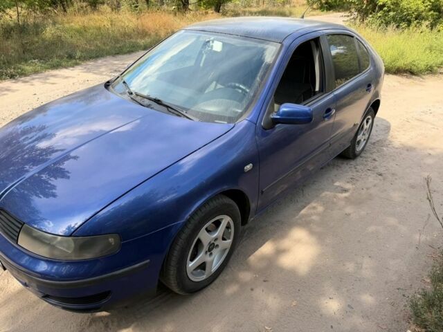 Синий Сеат Леон, объемом двигателя 1.4 л и пробегом 270 тыс. км за 2100 $, фото 1 на Automoto.ua