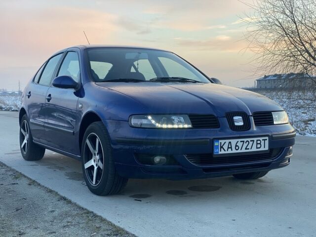 Синий Сеат Леон, объемом двигателя 1.6 л и пробегом 191 тыс. км за 3999 $, фото 1 на Automoto.ua