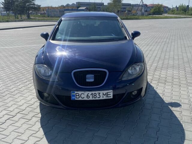 Синий Сеат Леон, объемом двигателя 1.6 л и пробегом 272 тыс. км за 3800 $, фото 1 на Automoto.ua