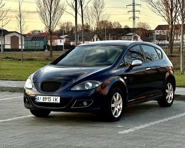Синий Сеат Леон, объемом двигателя 1.6 л и пробегом 231 тыс. км за 3900 $, фото 1 на Automoto.ua
