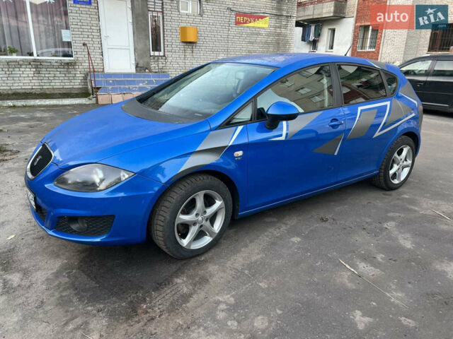 Синий Сеат Леон, объемом двигателя 1.4 л и пробегом 170 тыс. км за 6000 $, фото 1 на Automoto.ua