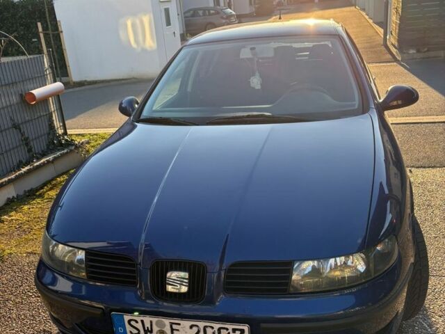 Синій Сеат Leon, об'ємом двигуна 1.9 л та пробігом 224 тис. км за 2846 $, фото 1 на Automoto.ua