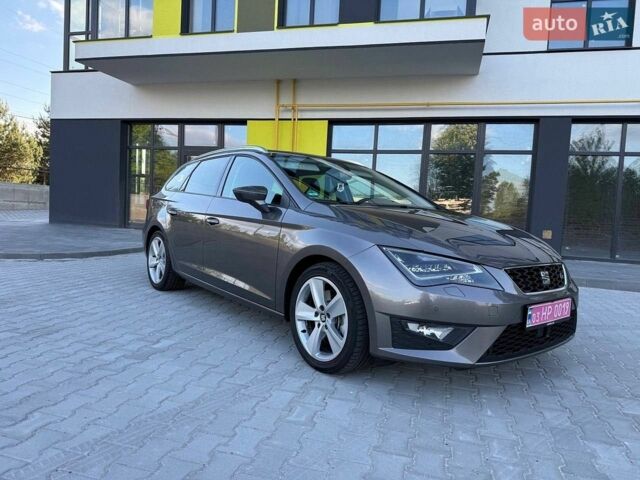 Синий Сеат Леон, объемом двигателя 2 л и пробегом 195 тыс. км за 14200 $, фото 1 на Automoto.ua