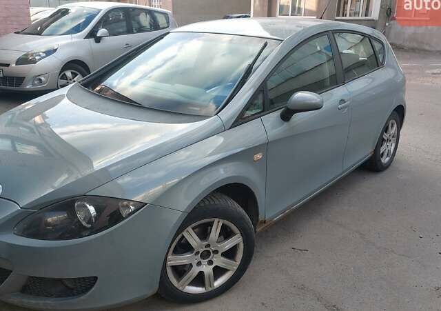 Зелений Сеат Leon, об'ємом двигуна 1.6 л та пробігом 222 тис. км за 3300 $, фото 1 на Automoto.ua