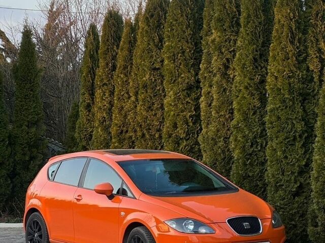 Помаранчевий Сеат Leon, об'ємом двигуна 1.8 л та пробігом 170 тис. км за 7400 $, фото 1 на Automoto.ua