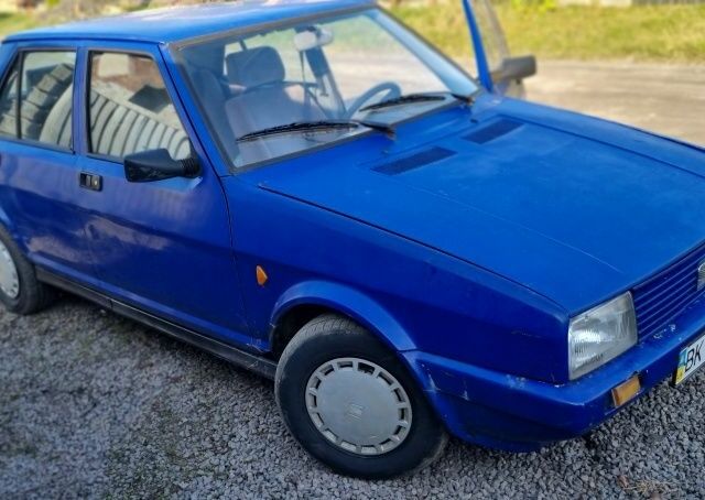 Синий Сеат Малага, объемом двигателя 1.2 л и пробегом 270 тыс. км за 739 $, фото 1 на Automoto.ua