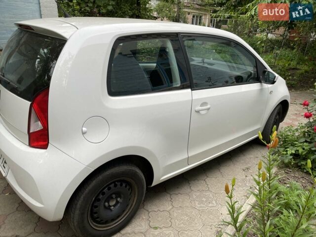 Белый Сеат Мии, объемом двигателя 1 л и пробегом 65 тыс. км за 5200 $, фото 1 на Automoto.ua