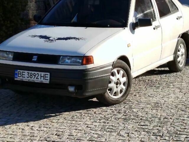 Білий Сеат Toledo, об'ємом двигуна 1.6 л та пробігом 231 тис. км за 1500 $, фото 1 на Automoto.ua