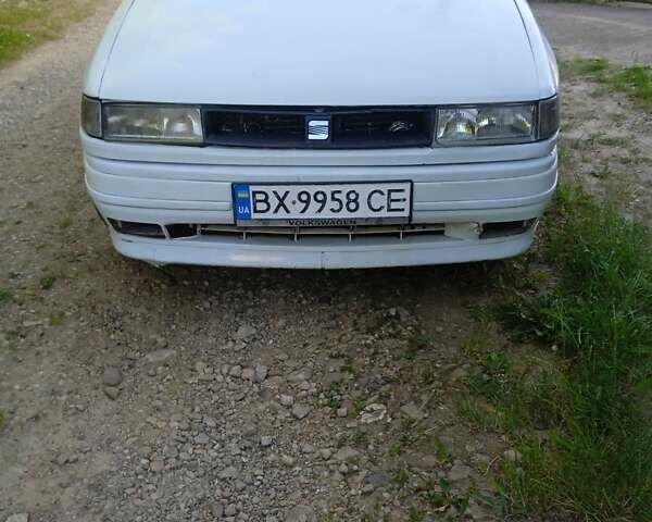 Белый Сеат Толедо, объемом двигателя 1.8 л и пробегом 597 тыс. км за 1150 $, фото 1 на Automoto.ua