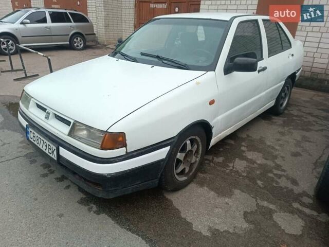 Білий Сеат Toledo, об'ємом двигуна 1.9 л та пробігом 300 тис. км за 1700 $, фото 1 на Automoto.ua