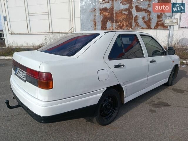 Белый Сеат Толедо, объемом двигателя 1.9 л и пробегом 300 тыс. км за 1700 $, фото 1 на Automoto.ua