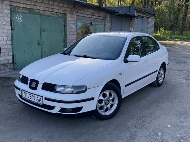 Белый Сеат Толедо, объемом двигателя 0 л и пробегом 421 тыс. км за 3700 $, фото 1 на Automoto.ua