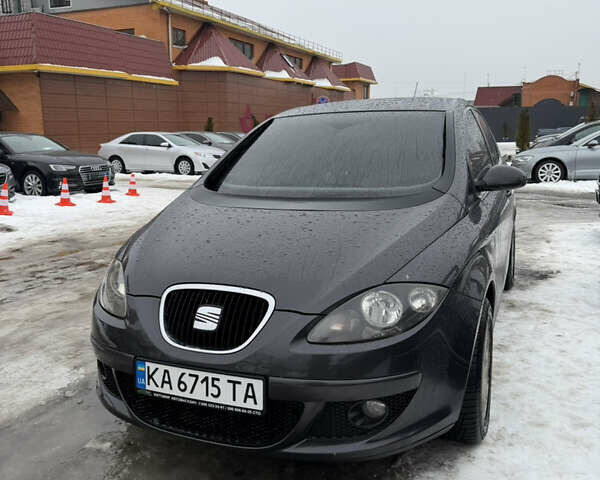 Черный Сеат Толедо, объемом двигателя 2 л и пробегом 245 тыс. км за 5600 $, фото 1 на Automoto.ua
