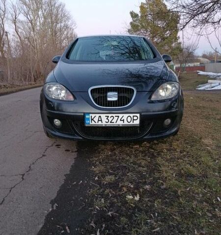 Черный Сеат Толедо, объемом двигателя 1.6 л и пробегом 295 тыс. км за 4500 $, фото 1 на Automoto.ua