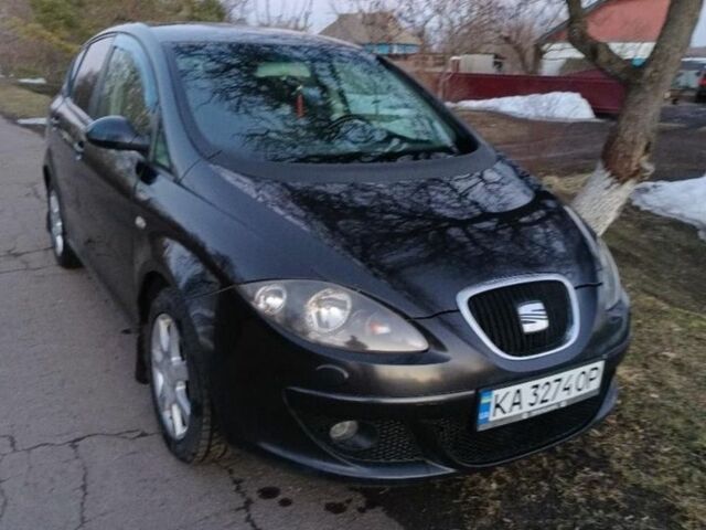 Черный Сеат Толедо, объемом двигателя 1.6 л и пробегом 295 тыс. км за 3550 $, фото 1 на Automoto.ua