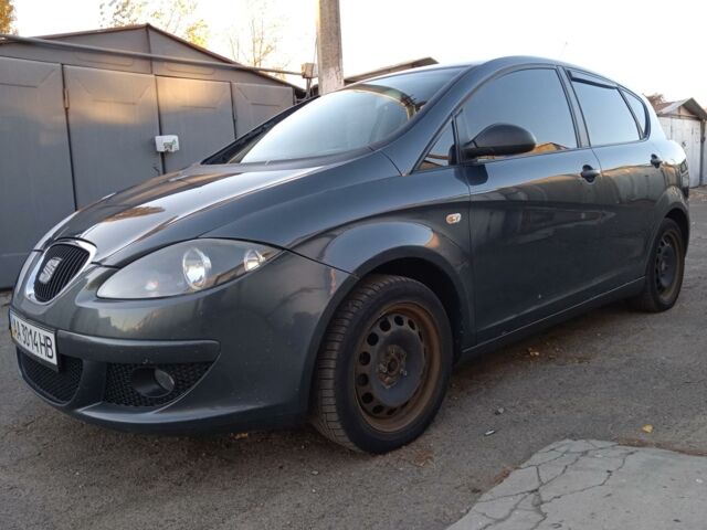 Чорний Сеат Toledo, об'ємом двигуна 1.6 л та пробігом 378 тис. км за 7000 $, фото 1 на Automoto.ua