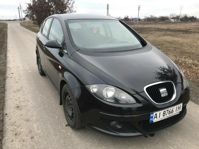 Чорний Сеат Toledo, об'ємом двигуна 1.6 л та пробігом 250 тис. км за 6100 $, фото 1 на Automoto.ua