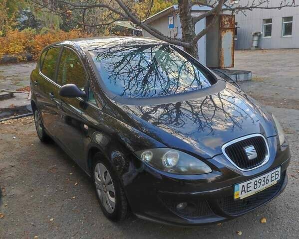 Чорний Сеат Toledo, об'ємом двигуна 1.6 л та пробігом 151 тис. км за 5500 $, фото 1 на Automoto.ua
