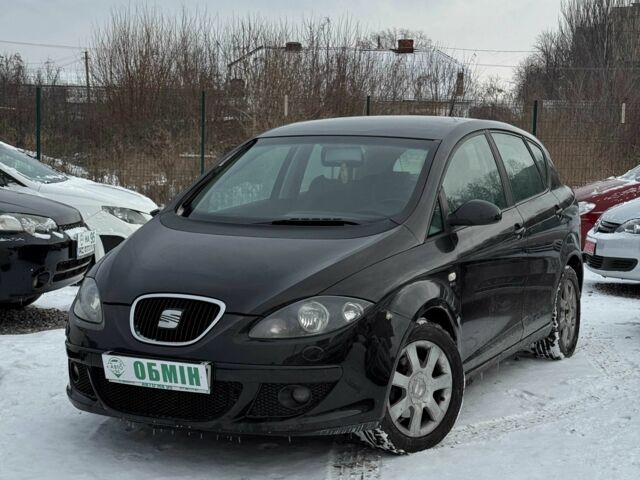 Чорний Сеат Toledo, об'ємом двигуна 2 л та пробігом 278 тис. км за 5400 $, фото 1 на Automoto.ua