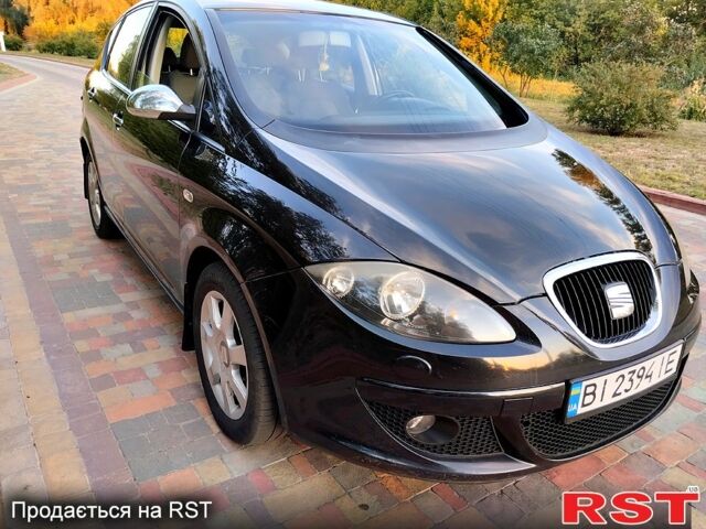 Чорний Сеат Toledo, об'ємом двигуна 2 л та пробігом 222 тис. км за 5650 $, фото 1 на Automoto.ua