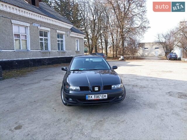 Черный Сеат Толедо, объемом двигателя 1.6 л и пробегом 299 тыс. км за 4200 $, фото 1 на Automoto.ua