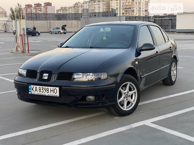 Черный Сеат Толедо, объемом двигателя 1.6 л и пробегом 333 тыс. км за 3250 $, фото 1 на Automoto.ua