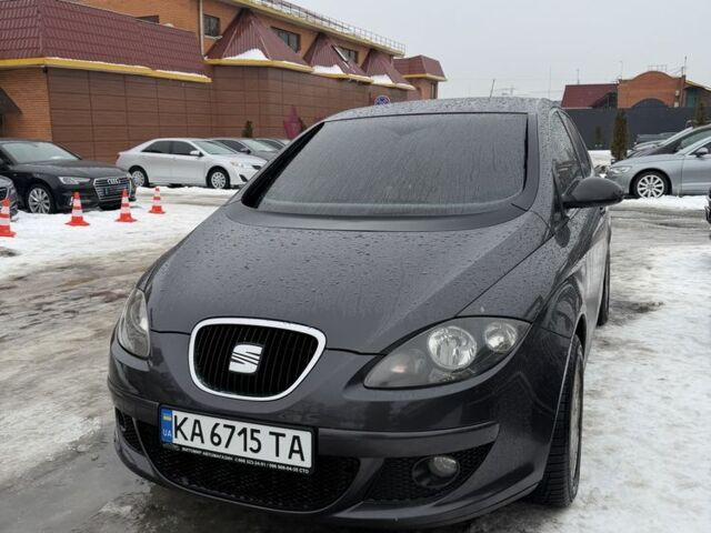 Черный Сеат Толедо, объемом двигателя 2 л и пробегом 245 тыс. км за 5600 $, фото 1 на Automoto.ua