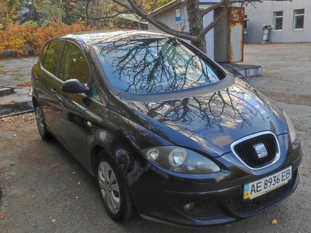 Сеат Toledo 2008 у Дніпро (Дніпропетровську) на Automoto.ua Чорний Сеат Toledo, об'ємом двигуна 1.6 л та пробігом 151 тис. км за 5500 $, фото 1 на Automoto.ua