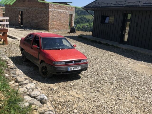 Червоний Сеат Toledo, об'ємом двигуна 1.8 л та пробігом 300 тис. км за 600 $, фото 1 на Automoto.ua